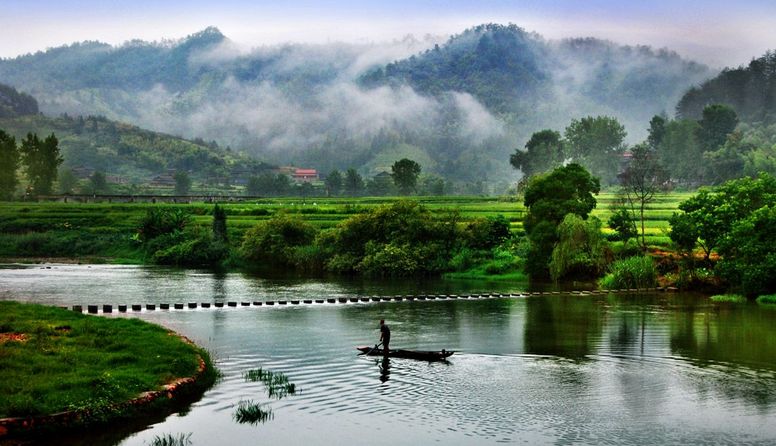 靖州銅鑼瀑布群 自然奇觀引游人醉心流連