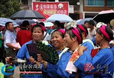 靖州縣“民族歌場”唱響民族團結進步主旋律