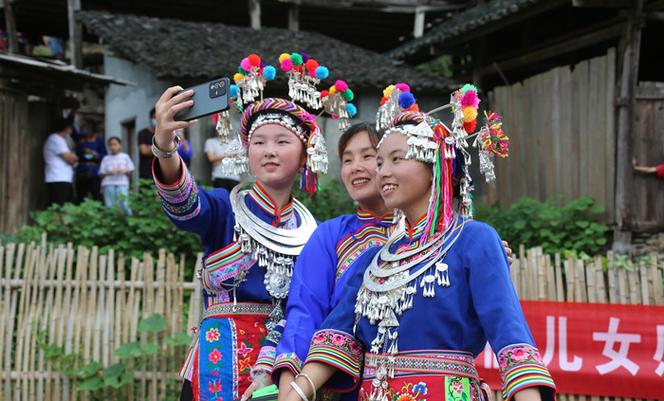 湖南靖州蘆笙節(jié) 笙歌悠揚(yáng)慶豐年